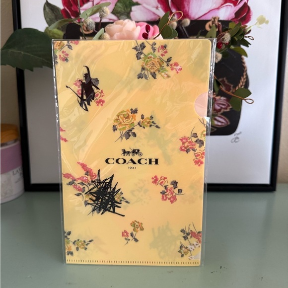 Coach Accessories - Coach 3️⃣ Y2K floral document folders set of three NEW